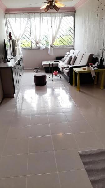 402 Fajar Road, 402 Fajar Road, Dairy Farm / Bukit Panjang / Choa Chu Kang, 3 Bedrooms, 1,108 sqft, HDB Flat For Sale, by Angela Khoo, 500215643 - Living Room - PropertyGuru.com.sg