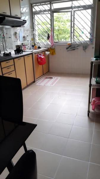 402 Fajar Road, 402 Fajar Road, Dairy Farm / Bukit Panjang / Choa Chu Kang, 3 Bedrooms, 1,108 sqft, HDB Flat For Sale, by Angela Khoo, 500215643 - Kitchen - PropertyGuru.com.sg