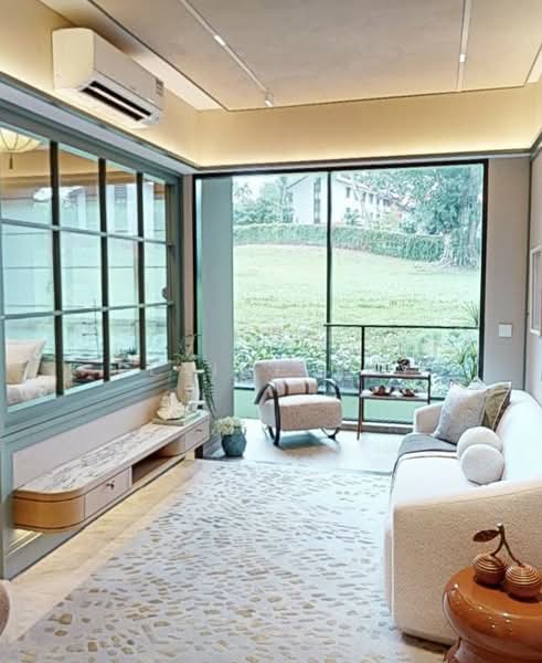 Dunearn House, 764 Dunearn Road, 2 Bedrooms, 667 sqft, Condominium For Sale, by Elaine Tay, 500215645 - Living Room - PropertyGuru.com.sg