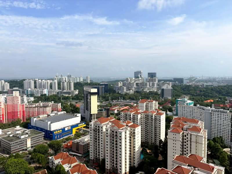 Stirling Residences, 21 Stirling Road, 2 Bedrooms, 635 sqft, Condominium For Sale, by Li Zhen Tan, 500215649 - Exterior - PropertyGuru.com.sg