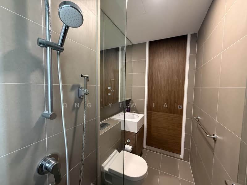 Echelon, 7 Alexandra View, Room Rental, 150 sqft, Condominium For Rent, by Ong Yew Lai, 500215652 - Bathroom - PropertyGuru.com.sg