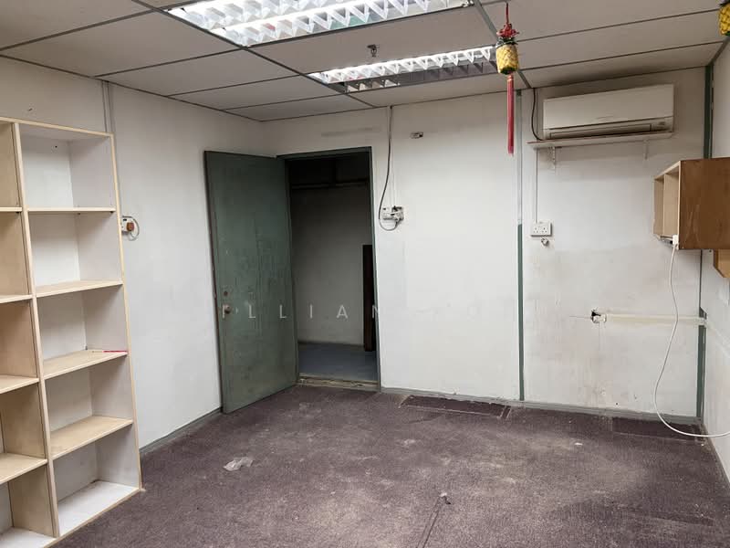 Tong Lee Building, 35 Kallang Pudding Road, 1,042 sqft, Light Industrial (B1) For Rent, by Lillian Koh, 500215658 - Interior - CommercialGuru.com.sg