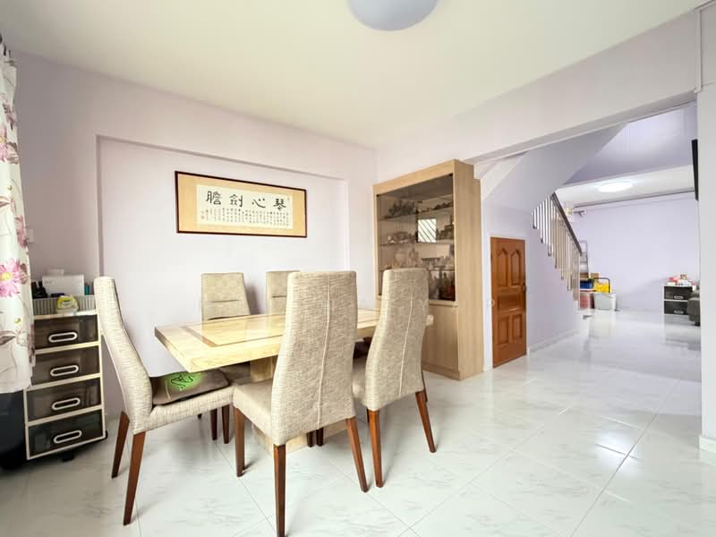 231 Bishan Street 23, 231 Bishan Street 23, 4 Bedrooms, 1,593 sqft, HDB Flat For Sale, by Melina Yap, 500215659 - Dining Room - PropertyGuru.com.sg
