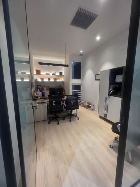 Commercial School in Orchard, , 27,903 sqft, Office For Rent, by Jeremy Low, 500215663 - Study - CommercialGuru.com.sg