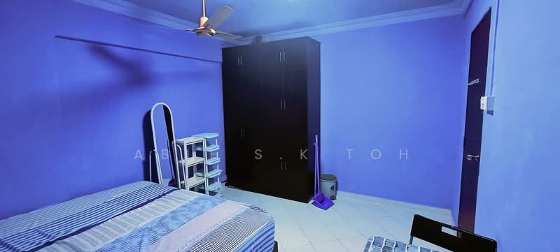 241 Hougang Street 22, 241 Hougang Street 22, Room Rental, 150 sqft, HDB Flat For Rent, by Able S.K Toh, 500215669 - Bedroom - PropertyGuru.com.sg