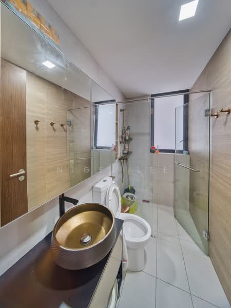 Foresque Residences, 103 Petir Road, 3 Bedrooms, 1,238 sqft, Condominium For Sale, by Nigel Lee, 500215674 - Bathroom - PropertyGuru.com.sg
