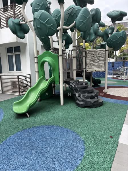 Parc Imperial, 253 Pasir Panjang Road, 1 Bedroom, 366 sqft, Apartment For Rent, by Chua Andrew, 500215679 - Exterior - PropertyGuru.com.sg