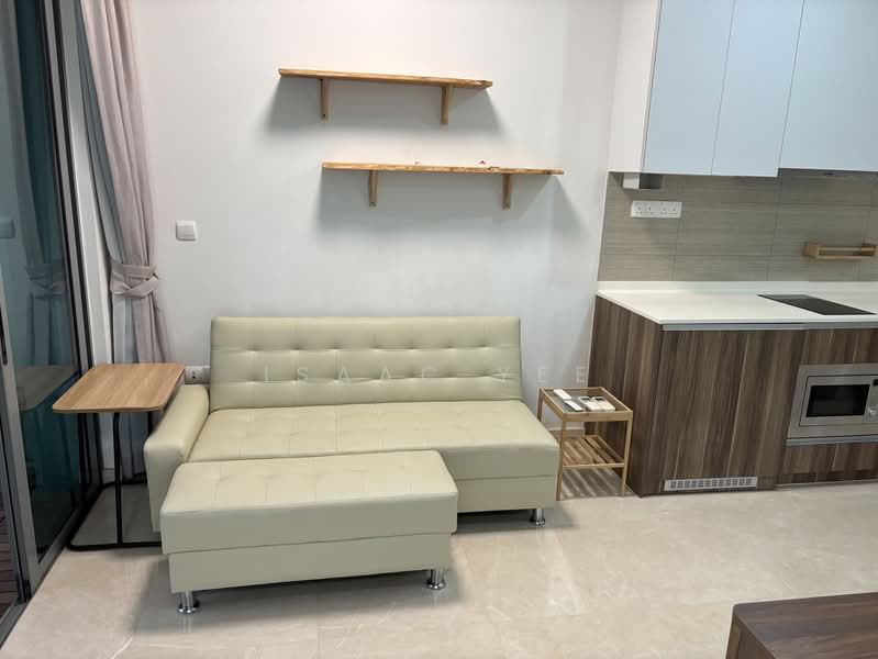 The Glades, 10 Bedok Rise, 1 Bedroom, 484 sqft, Condominium For Sale, by Isaac Yee, 500215681 - Living Room - PropertyGuru.com.sg