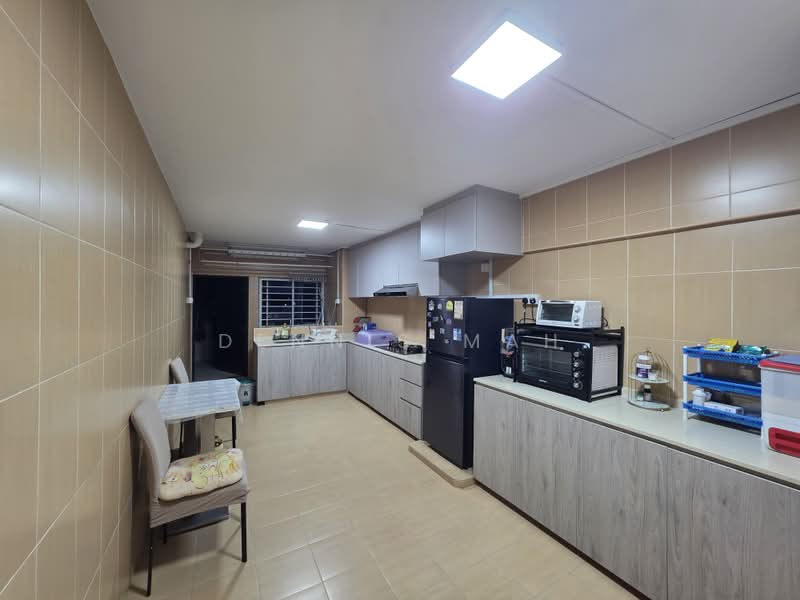 34 Marsiling Drive, 34 Marsiling Drive, 4 Bedrooms, 1,054 sqft, HDB Flat For Sale, by Dennis Mah, 500215682 - Kitchen - PropertyGuru.com.sg