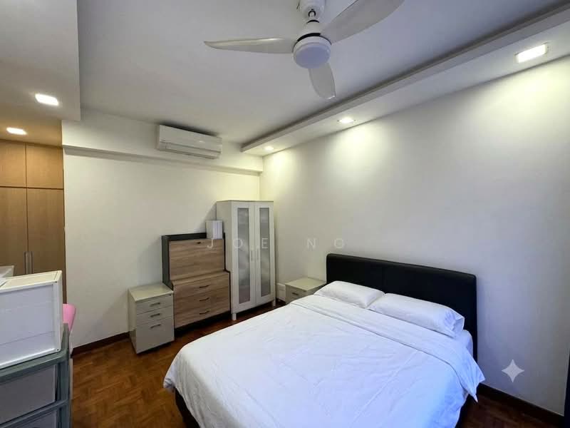 La Casa, 50 Woodlands Drive 16, 3 Bedrooms, 1,141 sqft, Condominium For Sale, by Joe Ng, 500215686 - Bedroom - PropertyGuru.com.sg