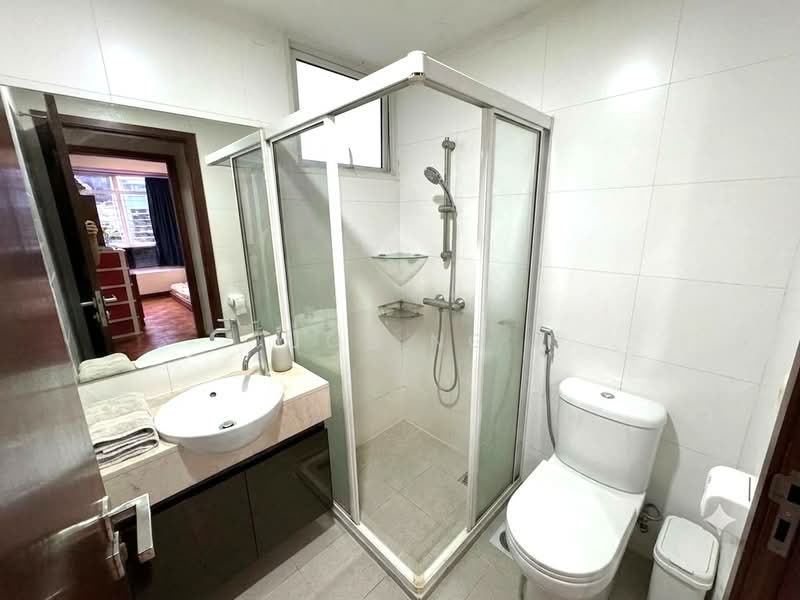 La Casa, 50 Woodlands Drive 16, 3 Bedrooms, 1,141 sqft, Condominium For Sale, by Joe Ng, 500215686 - Bathroom - PropertyGuru.com.sg