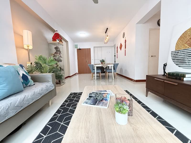 663B Punggol Drive, 663B Punggol Drive, 3 Bedrooms, 969 sqft, HDB Flat For Sale, by Eleanor Lin, 500215690 - Living Room - PropertyGuru.com.sg