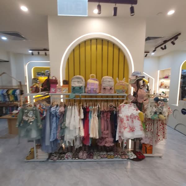 The Central, 6 Eu Tong Sen Street, Boat Quay / Raffles Place / Marina, 476 sqft, Other Retail For Rent, by Tony Zhao 赵科彦, 500215695 - Interior - CommercialGuru.com.sg