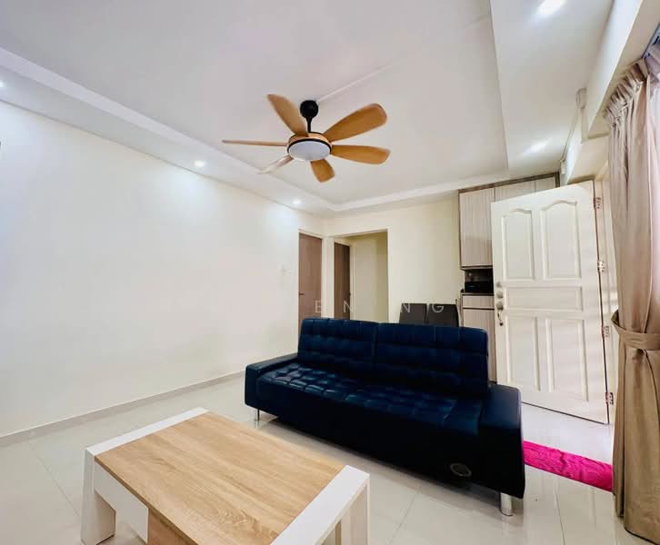 236 Bukit Panjang Ring Road, 236 Bukit Panjang Ring Road, 3 Bedrooms, 904 sqft, HDB Flat For Sale, by Steven NG, 500215699 - Living Room - PropertyGuru.com.sg
