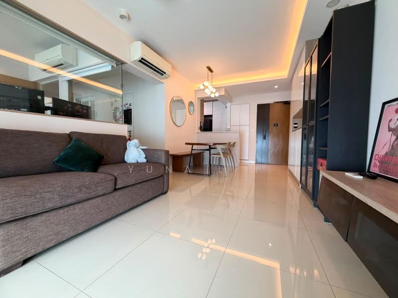 676B Punggol Drive, 676B Punggol Drive, 3 Bedrooms, 1,001 sqft, HDB Flat For Sale, by Yuna Lim, 500215702 - Living Room - PropertyGuru.com.sg