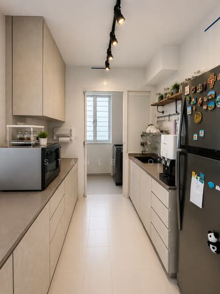 296C Bukit Batok Street 22, 296C Bukit Batok Street 22, 3 Bedrooms, 92 sqft, HDB Flat For Sale, by Stanley Ow, 500215704 - Kitchen - PropertyGuru.com.sg
