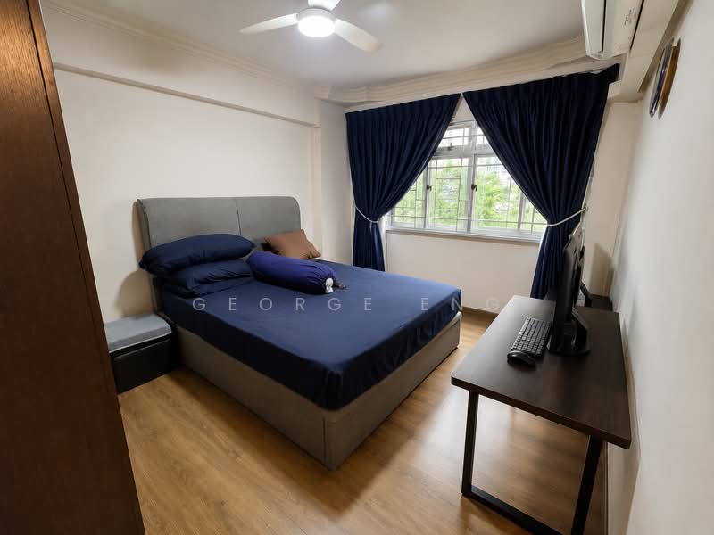 648 Ang Mo Kio Avenue 5, 648 Ang Mo Kio Avenue 5, 3 Bedrooms, 1,076 sqft, HDB Flat For Sale, by George Eng, 500215707 - Bedroom - PropertyGuru.com.sg