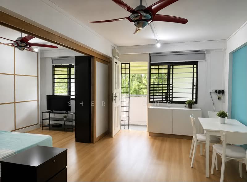 9 Jalan Batu, 9 Jalan Batu, 2 Bedrooms, 516 sqft, HDB Flat For Sale, by Sherri Ong, 500215708 - Living Room - PropertyGuru.com.sg