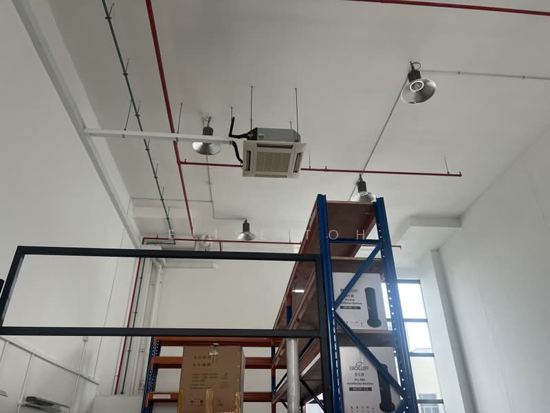 Oxley BizHub, 61 Ubi Road 1, 1,726 sqft, Light Industrial (B1) For Rent, by Elise Toh, 500215724 - Interior - CommercialGuru.com.sg