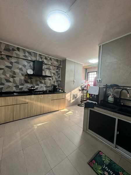 409 Choa Chu Kang Avenue 3, 409 Choa Chu Kang Avenue 3, Room Rental, 45 sqft, HDB Flat For Rent, by Roz Rufai, 500215739 - Kitchen - PropertyGuru.com.sg