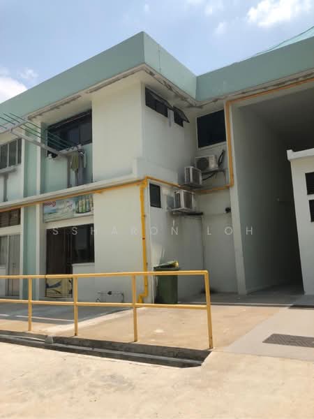 555 Ang Mo Kio Avenue 10, 555 Ang Mo Kio Avenue 10, 1,615 sqft, Food & Beverage For Sale, by Ssharon Loh, 500215770 - CommercialGuru.com.sg