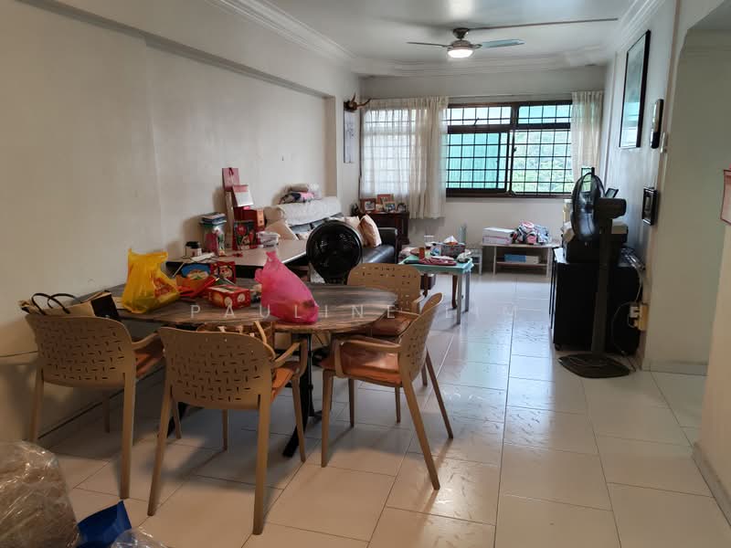 291C Bukit Batok Street 24, 291C Bukit Batok Street 24, 3 Bedrooms, 1,302 sqft, HDB Flat For Sale, by Pauline Lim, 500215788 - Living Room - PropertyGuru.com.sg
