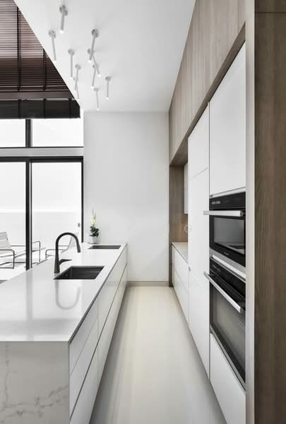 🏰 999-YR Semi-D @ Serangoon Garden | 2-Storey + Attic | Double-Volume Dining & Private Lift, , 7 Bedrooms, 4,107 sqft, Semi-Detached House For Sale, by Ray Ng, 500215806 - Kitchen - PropertyGuru.com.sg