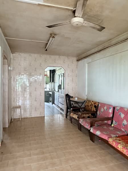 203 Marsiling Drive, 203 Marsiling Drive, 2 Bedrooms, 732 sqft, HDB Flat For Sale, by Alicia Xiao, 500215814 - Living Room - PropertyGuru.com.sg