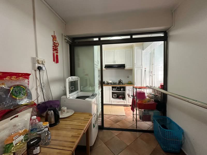 3 Marine Terrace, 3 Marine Terrace, 3 Bedrooms, 1,292 sqft, HDB Flat For Sale, by Angela Chan, 500215838 - Kitchen - PropertyGuru.com.sg