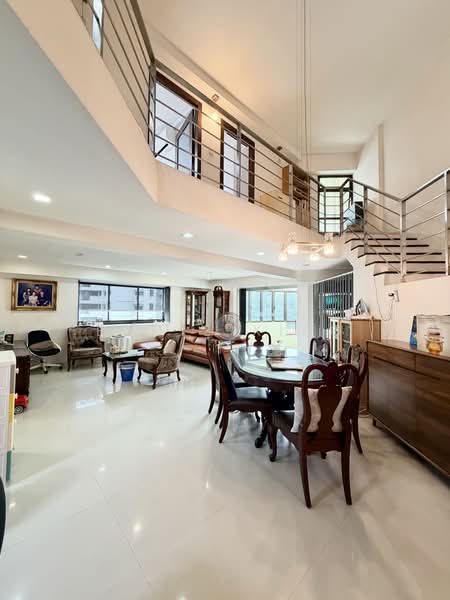 289D Bukit Batok Street 25, 289D Bukit Batok Street 25, 4 Bedrooms, 1,776 sqft, HDB Flat For Sale, by Eddie Xiao, 500215841 - Living Room - PropertyGuru.com.sg