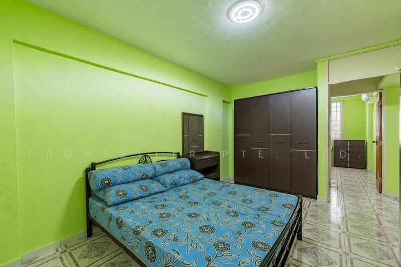 288 Yishun Avenue 6, 288 Yishun Avenue 6, 3 Bedrooms, 904 sqft, HDB Flat For Sale, by Gina Tow, 500215859 - Bedroom - PropertyGuru.com.sg