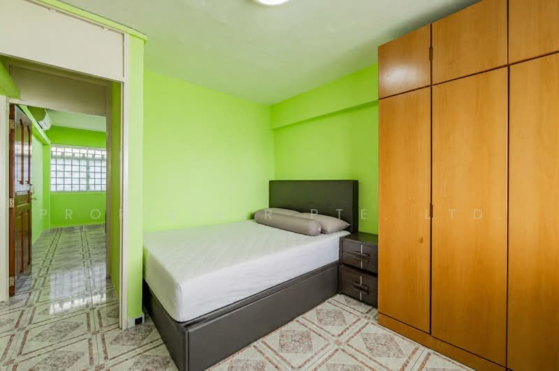 288 Yishun Avenue 6, 288 Yishun Avenue 6, 3 Bedrooms, 904 sqft, HDB Flat For Sale, by Gina Tow, 500215859 - Bedroom - PropertyGuru.com.sg