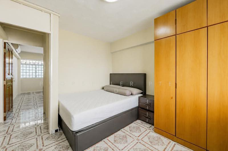 288 Yishun Avenue 6, 288 Yishun Avenue 6, Sembawang / Yishun, 3 Bedrooms, 904 sqft, HDB Flat For Sale, by Gina Tow, 500215859 - Bedroom - PropertyGuru.com.sg
