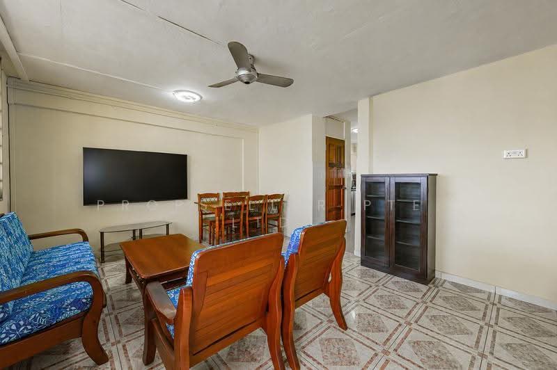 288 Yishun Avenue 6, 288 Yishun Avenue 6, Sembawang / Yishun, 3 Bedrooms, 904 sqft, HDB Flat For Sale, by Gina Tow, 500215859 - Living Room - PropertyGuru.com.sg