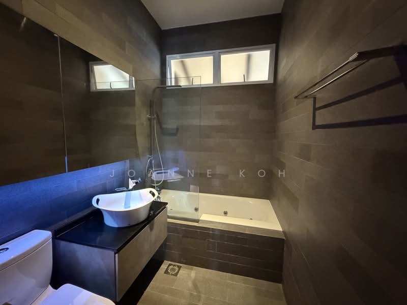 Gerald Mugliston Estate, Mugliston Gradens, 5 Bedrooms, 4,800 sqft, Semi-Detached House For Rent, by Joanne Koh, 500215864 - PropertyGuru.com.sg
