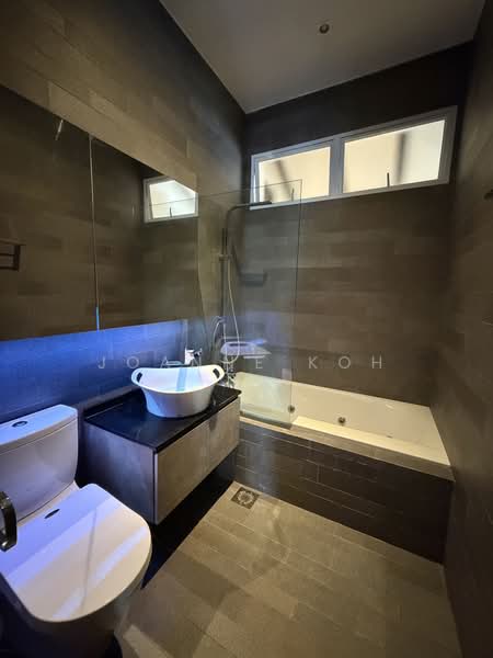 Gerald Mugliston Estate, Mugliston Gradens, 5 Bedrooms, 4,800 sqft, Semi-Detached House For Rent, by Joanne Koh, 500215864 - PropertyGuru.com.sg