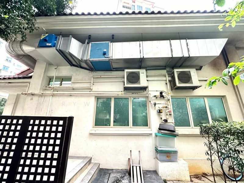 Costa Rhu, East Coast / Marine Parade, 646 sqft, Food & Beverage For Sale, by Merywaty (Mery), 500215869 - Exterior - CommercialGuru.com.sg