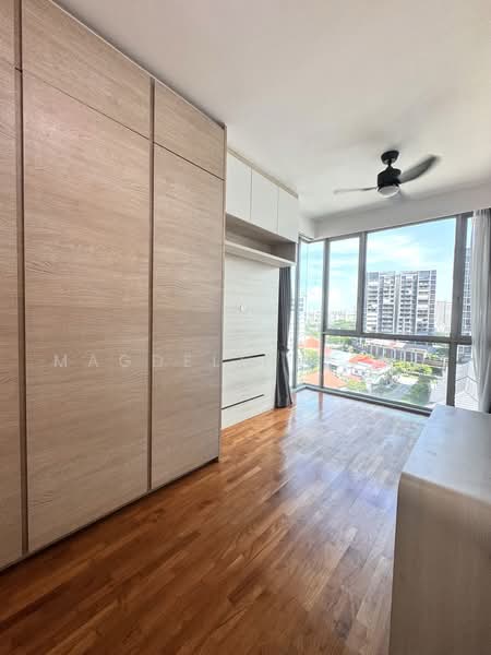 Sennett Residence, 31 Pheng Geck Avenue, 4 Bedrooms, 1,346 sqft, Condominium For Rent, by Magdeline Sng, 500215881 - Master Bedroom - PropertyGuru.com.sg