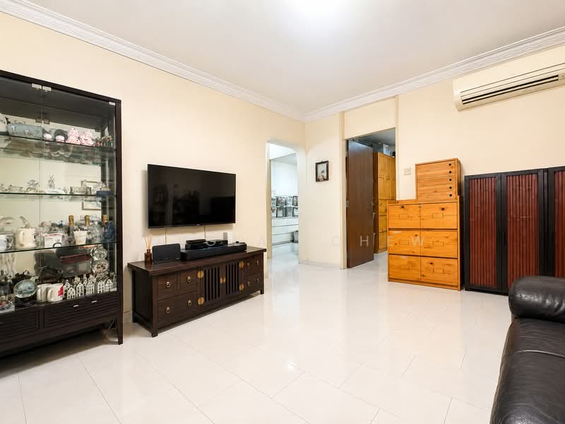 12 Toh Yi Drive, 12 Toh Yi Drive, 3 Bedrooms, 1,119 sqft, HDB Flat For Sale, by Douglas Chew, 500215882 - Living Room - PropertyGuru.com.sg