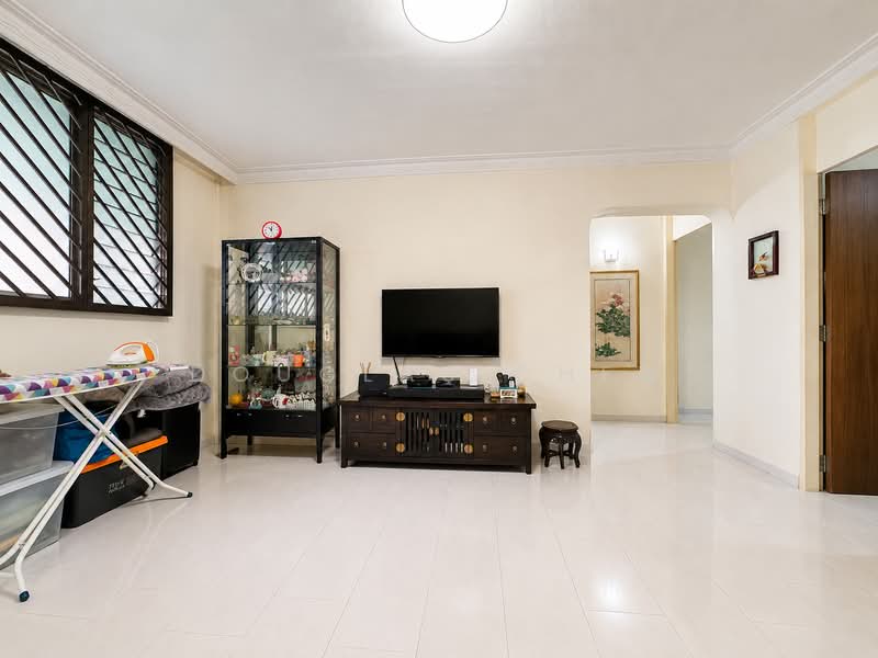 12 Toh Yi Drive, 12 Toh Yi Drive, 3 Bedrooms, 1,119 sqft, HDB Flat For Sale, by Douglas Chew, 500215882 - Living Room - PropertyGuru.com.sg