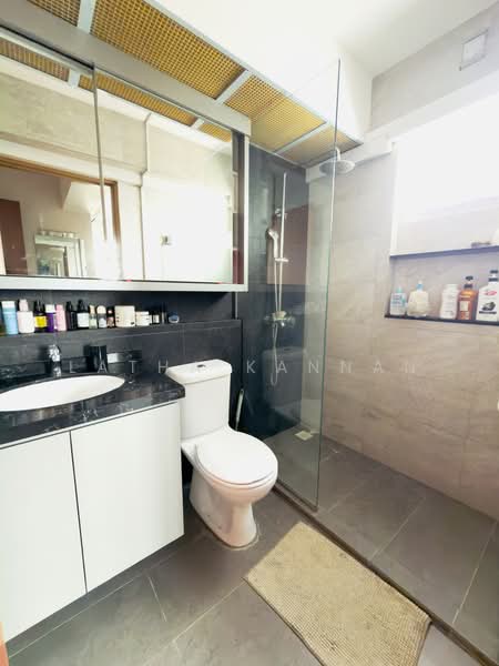 524A Pasir Ris Street 11, , 3 Bedrooms, 93 sqft, HDB Flat For Sale, by Latha Kannan, 500215897 - Bathroom - PropertyGuru.com.sg