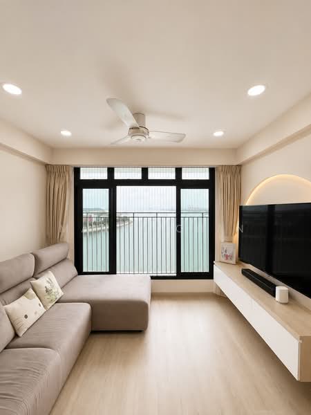 415C Northshore Drive, 415C Northshore Drive, 3 Bedrooms, 1,012 sqft, HDB Flat For Sale, by Mandy Chan, 500215905 - Living Room - PropertyGuru.com.sg