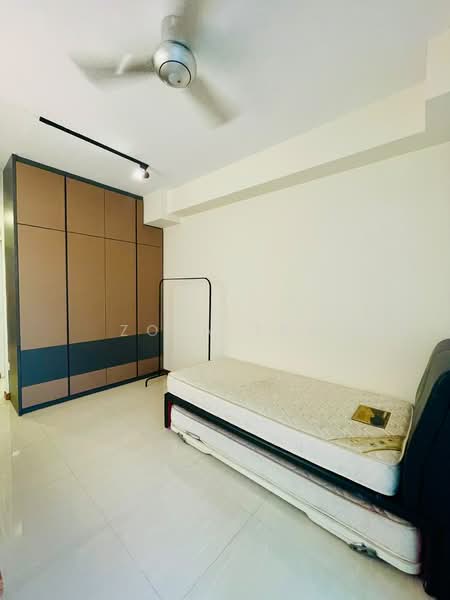 15 Canberra Drive photo 3