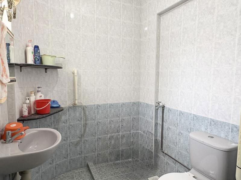 320 Hougang Avenue 5, 320 Hougang Avenue 5, Hougang / Punggol / Sengkang, 3 Bedrooms, 1,302 sqft, HDB Flat For Sale, by Kelvin Neo, 500215919 - PropertyGuru.com.sg