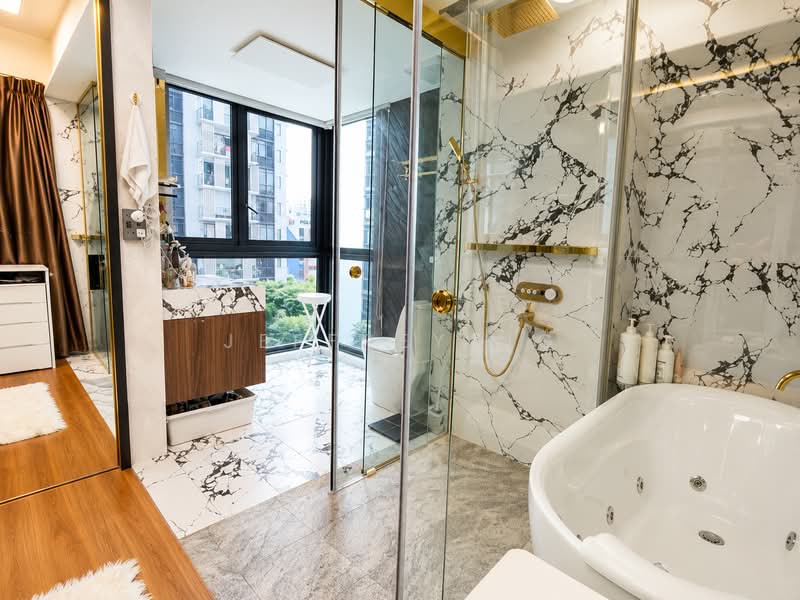 River Isles, 66 Edgedale Plains, 4 Bedrooms, 1,475 sqft, Condominium For Sale, by Jeffrey Ng, 500215920 - Bathroom - PropertyGuru.com.sg