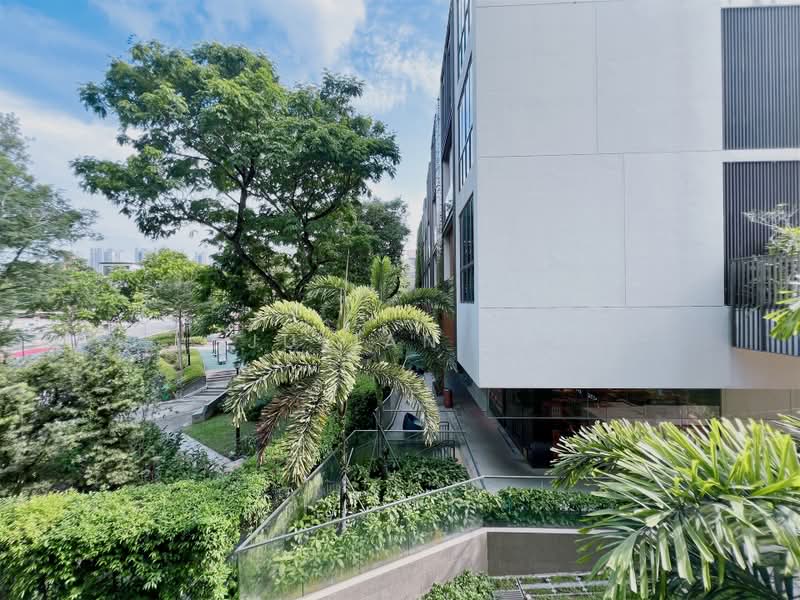 Parksuites, 18 Holland Grove Road, 2 Bedrooms, 786 sqft, Condominium For Sale, by Julian Li, 500215924 - Exterior - PropertyGuru.com.sg