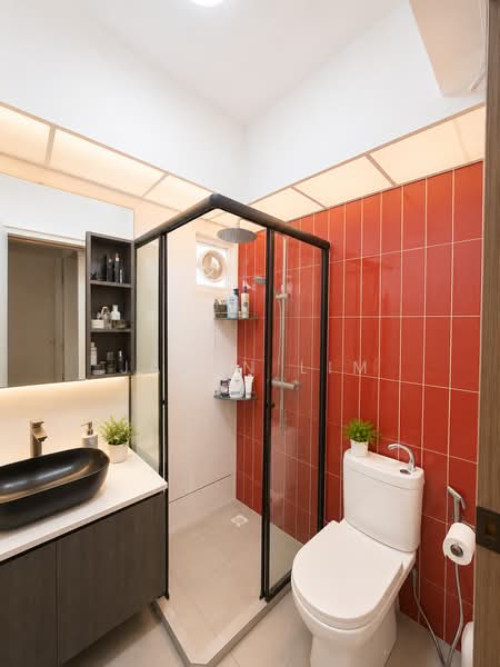 621A Tampines Street 61, 621A Tampines Street 61, 2 Bedrooms, 742 sqft, HDB Flat For Sale, by Jaden Lim, 500215925 - Bathroom - PropertyGuru.com.sg