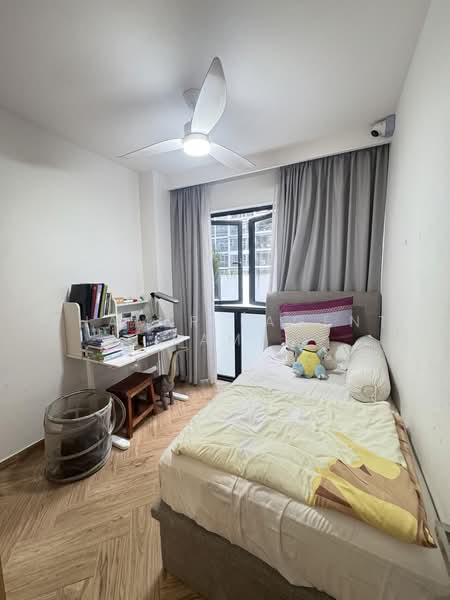 Riverparc Residence, 92 Punggol Drive, 4 Bedrooms, 1,485 sqft, Executive Condominium For Sale, by Shamir (Agent SAM), 500215955 - Bedroom - PropertyGuru.com.sg