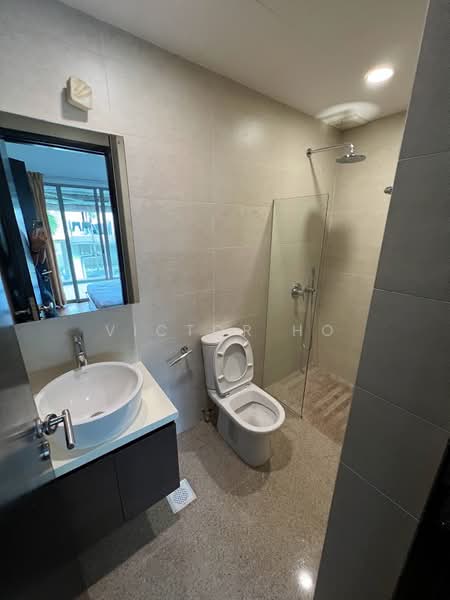 JLB Residences, Jalan Loyang Besar, 2 Bedrooms, 840 sqft, Apartment For Rent, by Victor Ho, 500215959 - Bathroom - PropertyGuru.com.sg