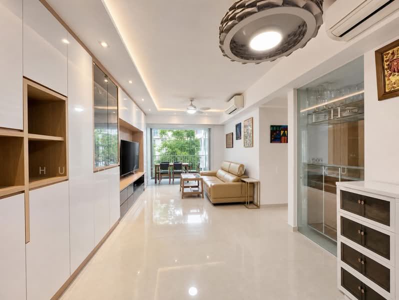 Hundred Palms Residences, 276 Yio Chu Kang Road, 5 Bedrooms, 1,528 sqft, Executive Condominium For Sale, by Hugo (Ping Wei) Xu, 500215965 - Living Room - PropertyGuru.com.sg